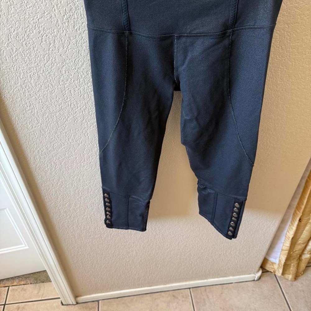 Lululemon Black Denim Look Crop Leggings Snap Button Hem Yoga Pants Logo